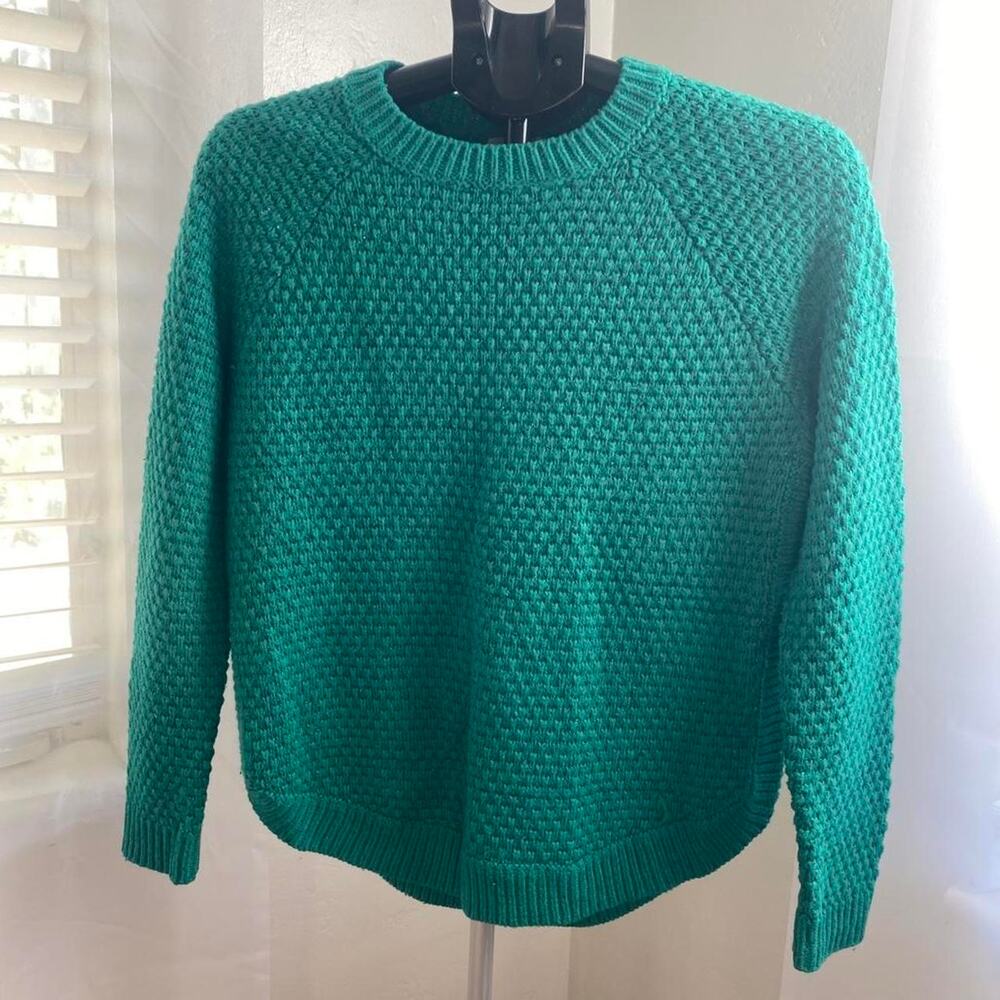 womens St. John's bay green knit sweater size PL